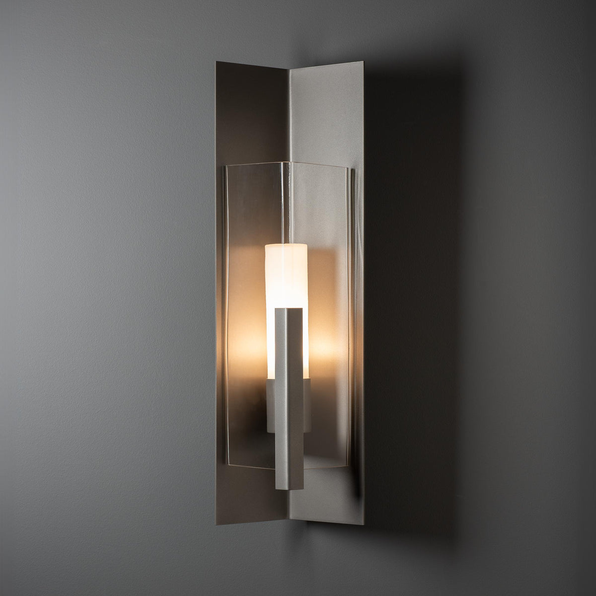 Hubbardton Forge 2024 Coastal Burnished Steel Clear Glass (ZM) Summit Large Outdoor Sconce