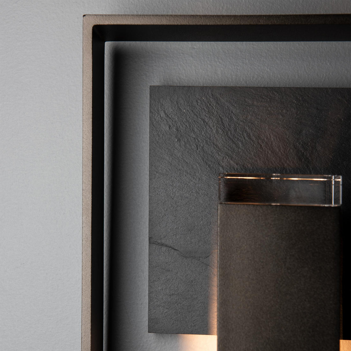 Hubbardton Forge 2024 Oil Rubbed Bronze Slate Clear Glass (ZM) Shadow Box Medium w/Slate Outdoor Sconce