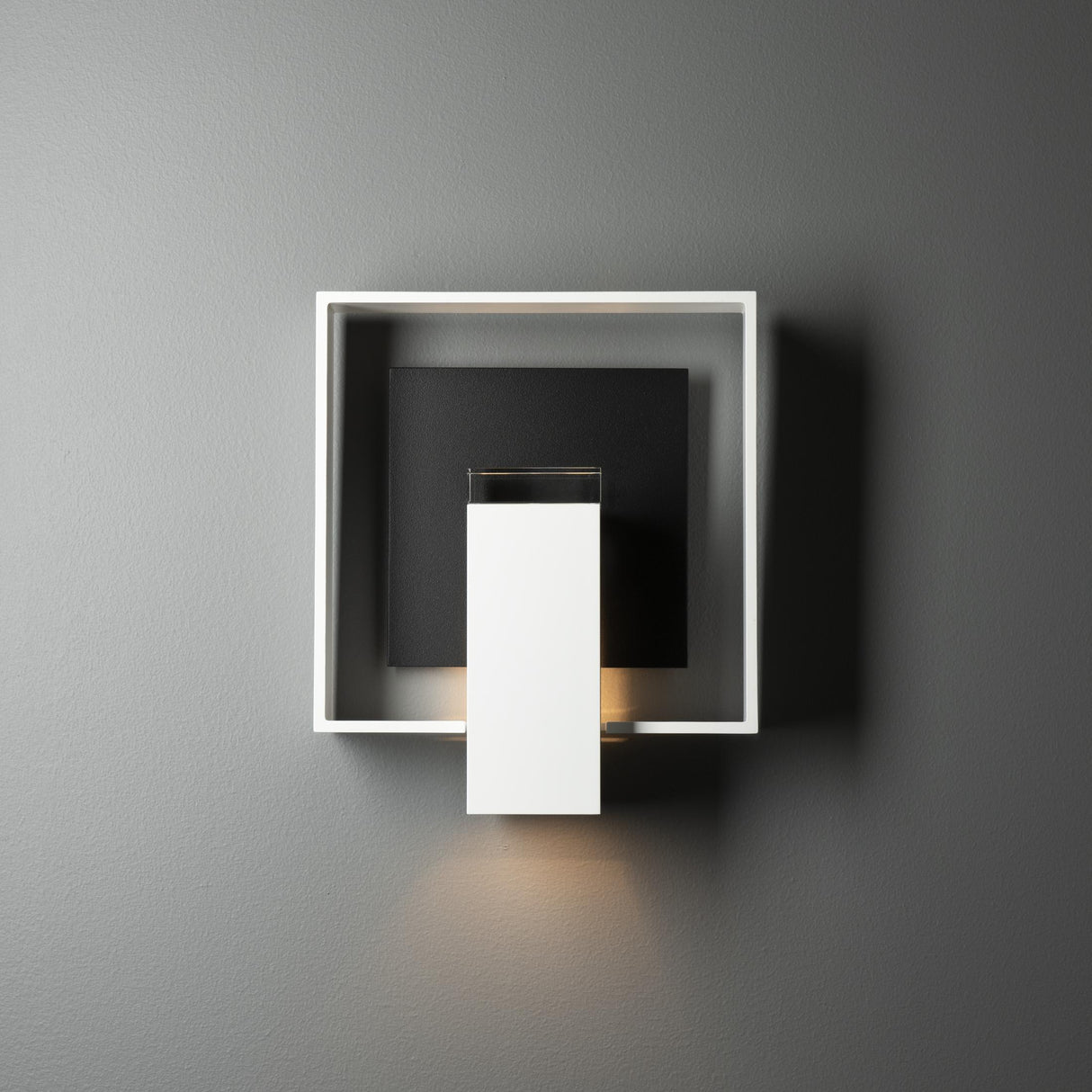 Hubbardton Forge 2018 Coastal White Coastal Black Clear Glass (ZM) Shadow Box Outdoor Sconce