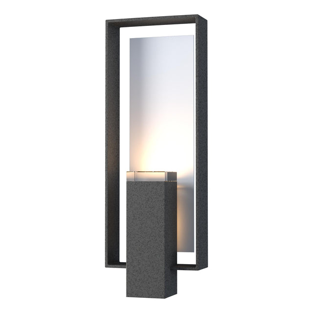 Hubbardton Forge 2018 Coastal Natural Iron Coastal White Clear Glass (ZM) Shadow Box Large Outdoor Sconce