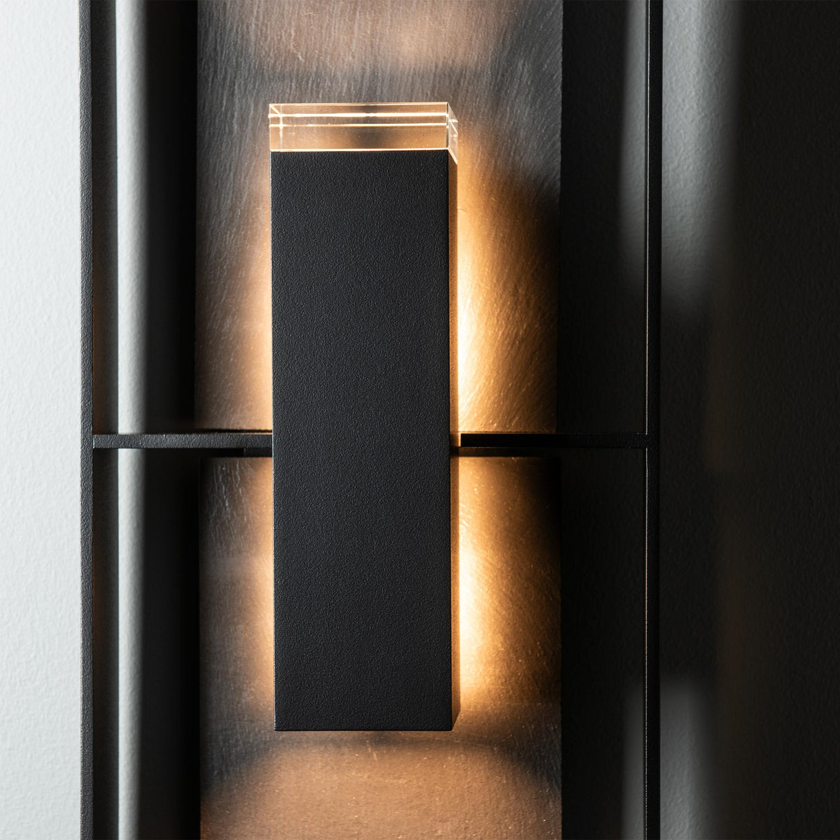 Hubbardton Forge 2024 Coastal Black Slate Clear Glass (ZM) Shadow Box Tall w/Slate Outdoor Sconce