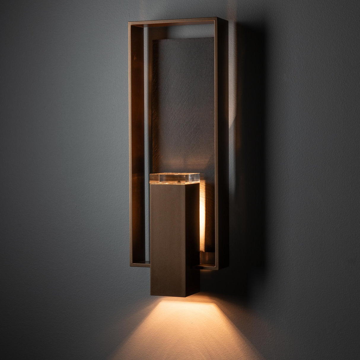 Hubbardton Forge 2025 Coastal Bronze Slate Clear Glass (ZM) Shadow Box Large w/Slate Dark Sky Friendly Outdoor Sconce