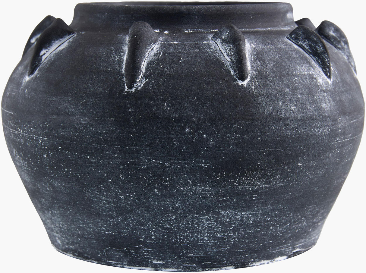 Livabliss Moravka RAV-001 7"H x 9"W x 9"D Vase