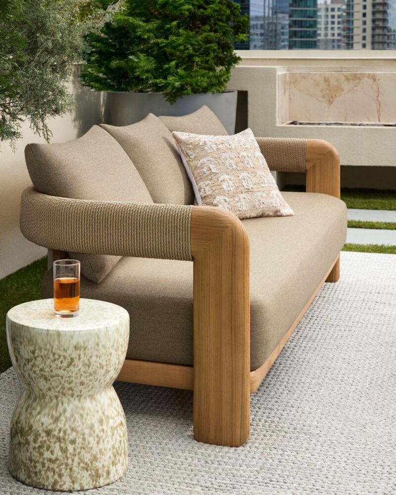Surya Palma PALM-003 28"H x 85"W x 32"D Sofa