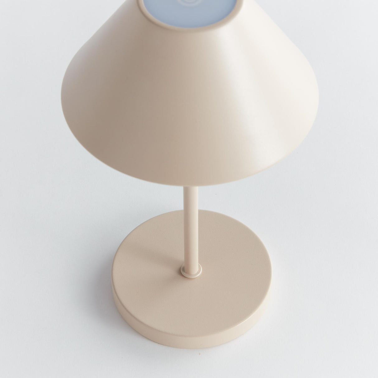 Napa Sand ALLUNA CORDLESS LED LAMP 10"