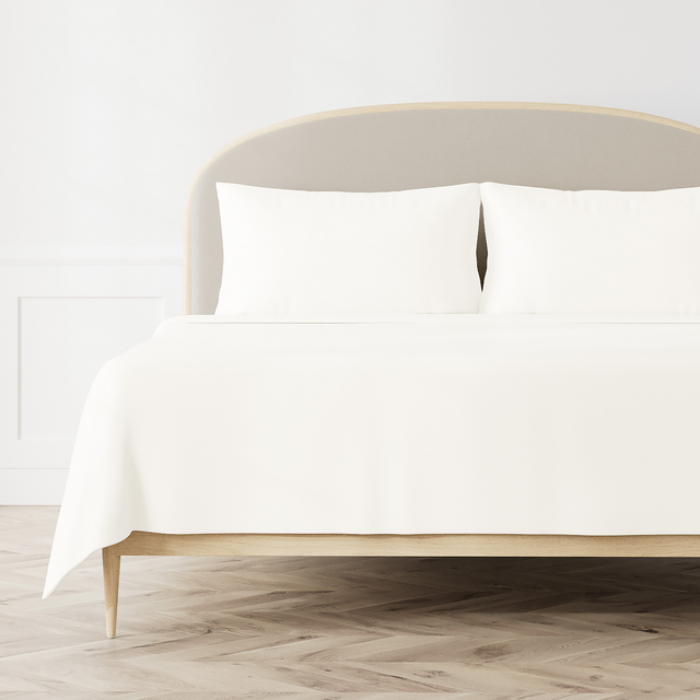 Ann Gish White King Asperitas Coverlet