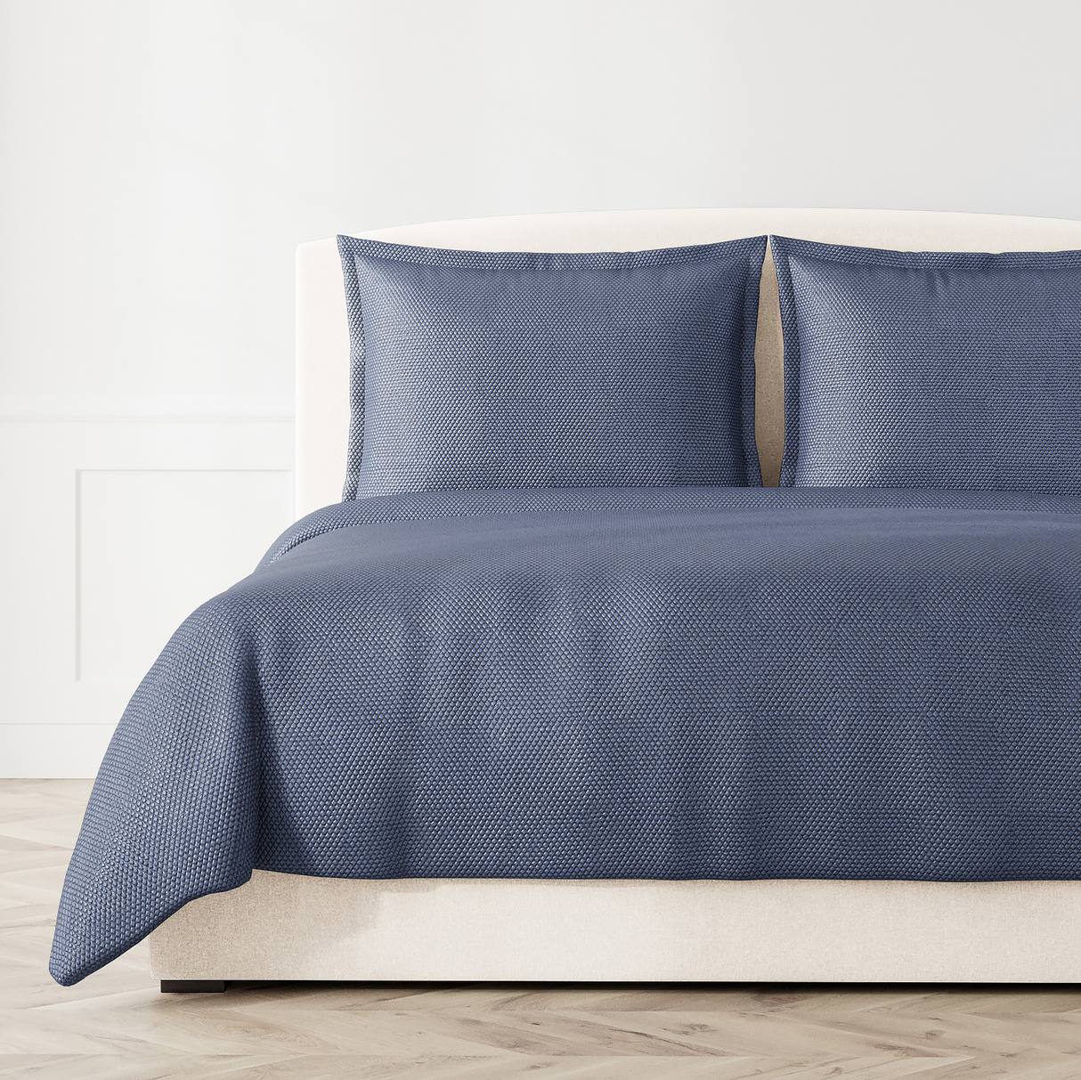 Ann Gish Steel King Hollywood Coverlet