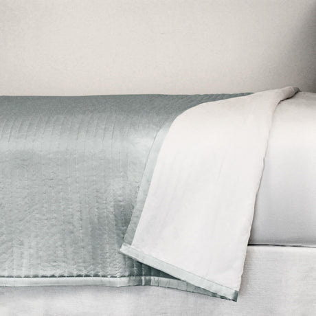 Ann Gish Frost King Charmeuse Channel Quilt Coverlet