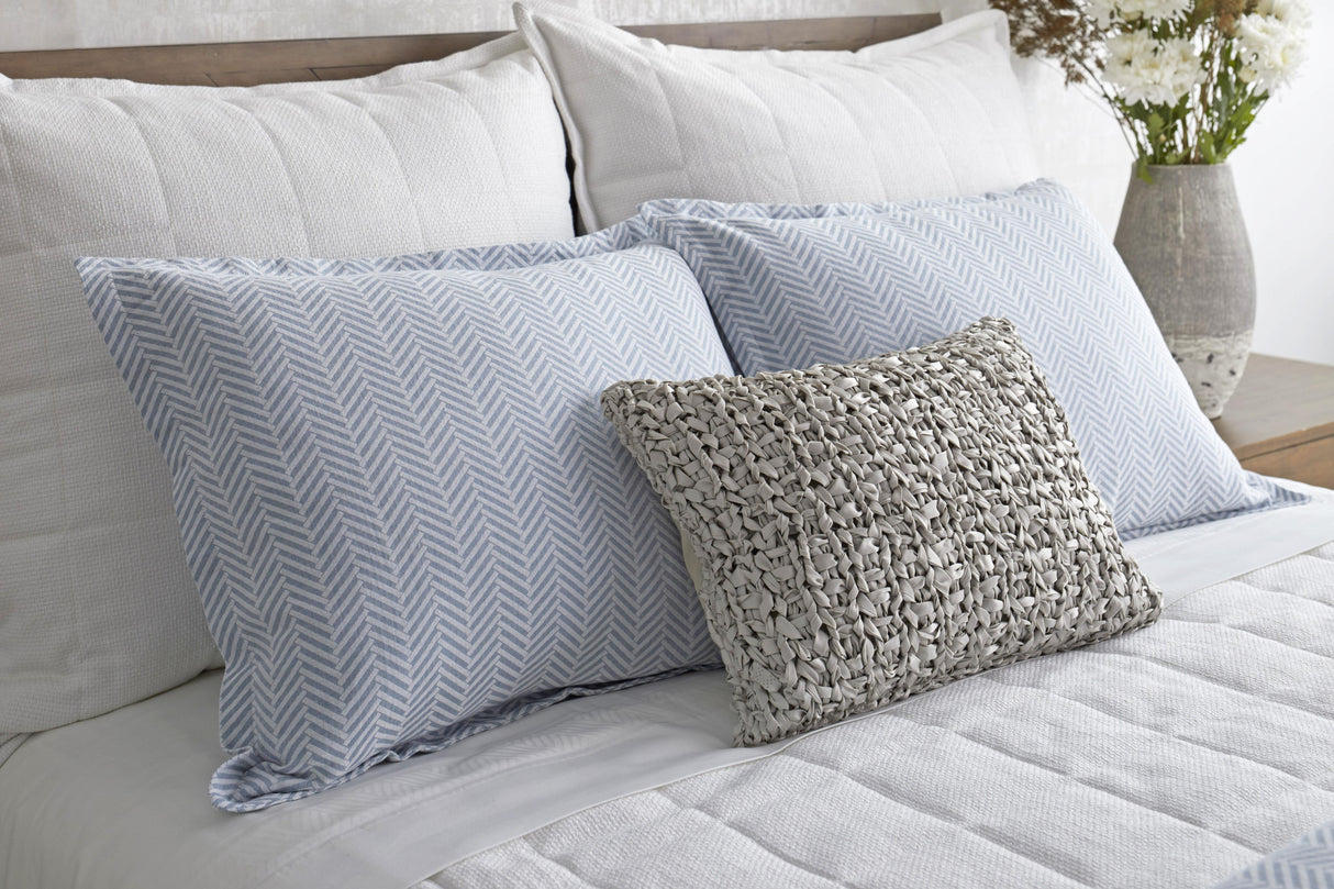 Ann Gish White Queen Panama Coverlet