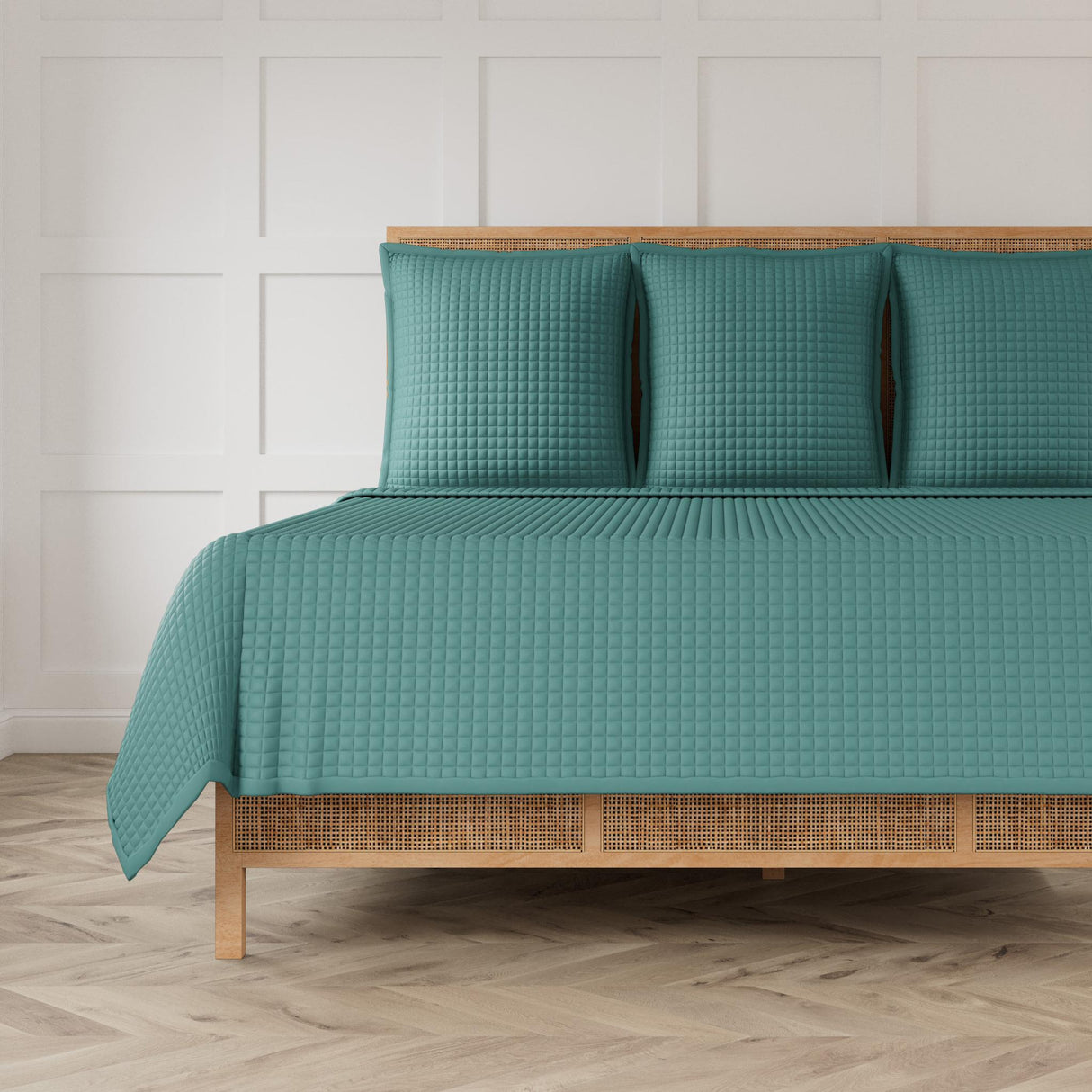 Ann Gish Caribbean Queen Ready-to-Bed 2.0 Quilted Coverlet