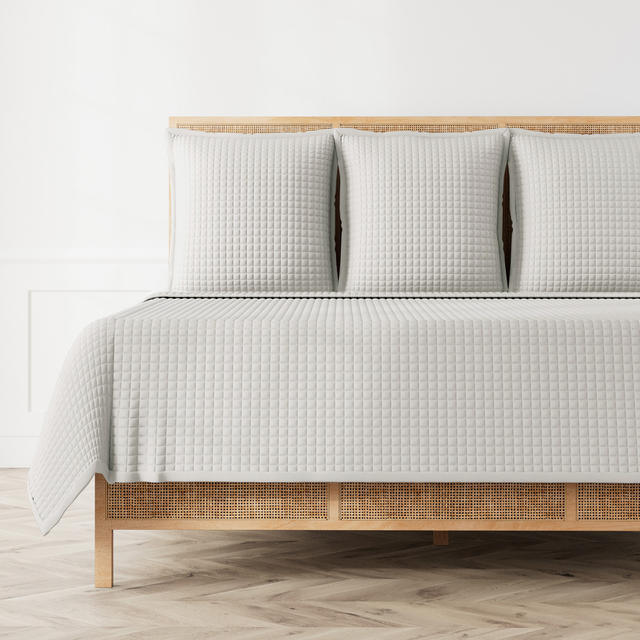 Ann Gish Silver Queen Ready-to-Bed 2.0 Quilted Coverlet