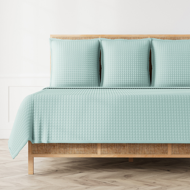 Ann Gish Aqua Twin Ready-to-Bed 2.0 Quilted Coverlet