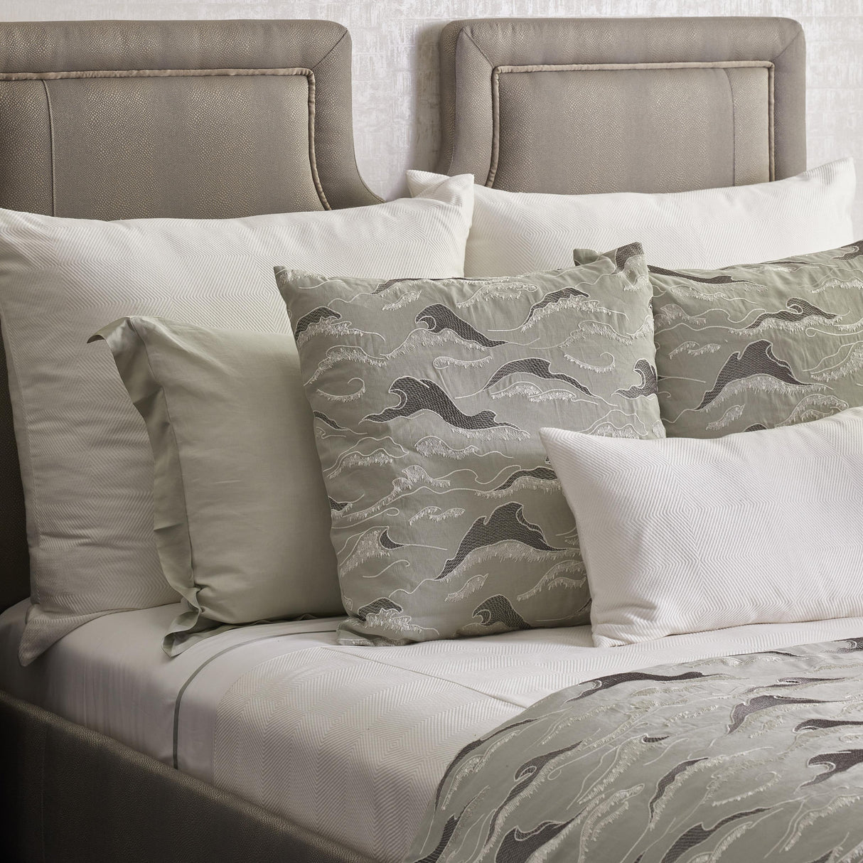 Ann Gish White King Vector Coverlet