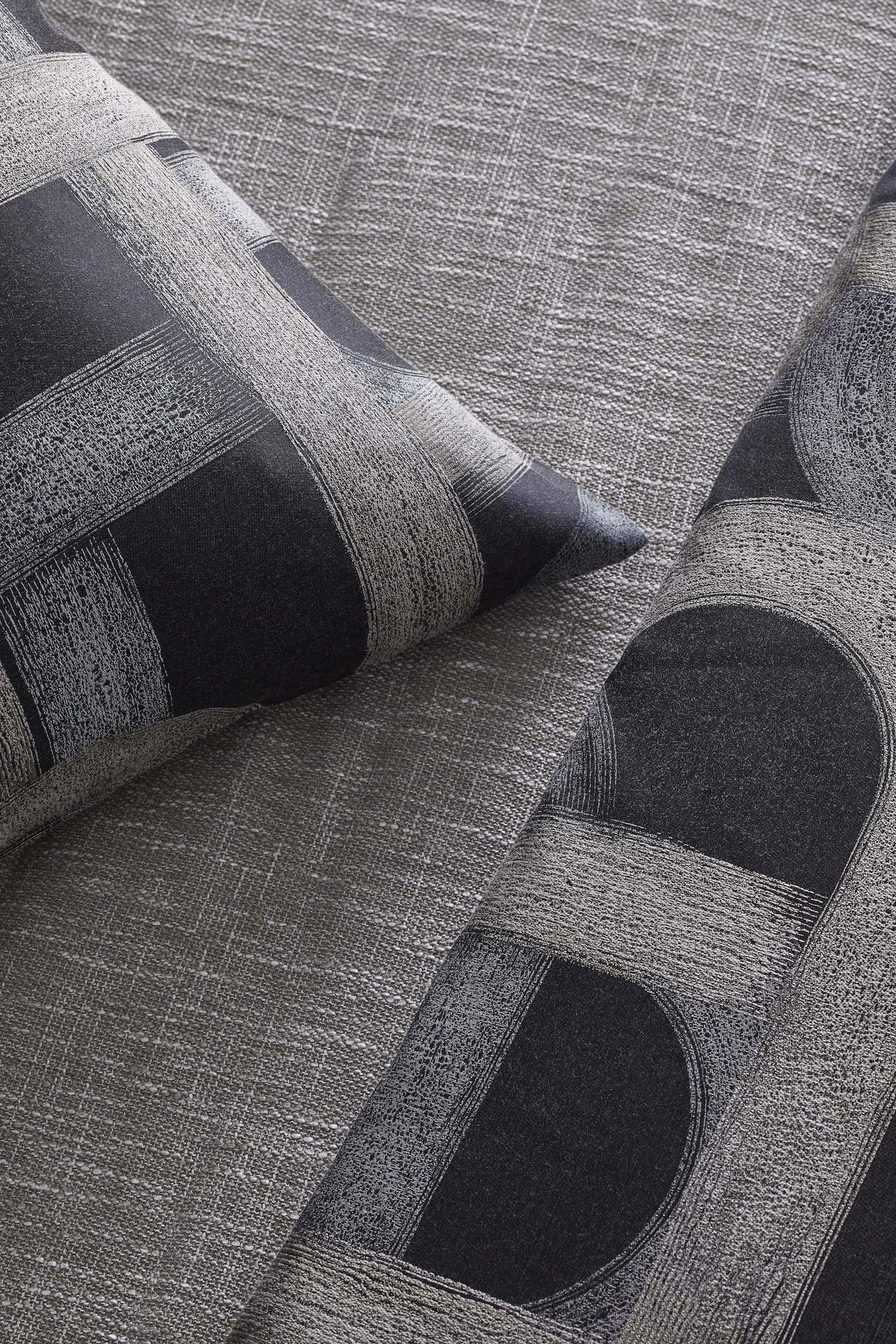 Ann Gish Black King Interchange Duvet