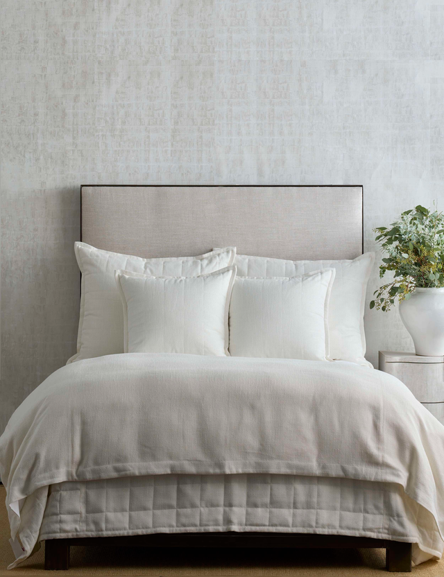 Ann Gish Bone King Macau Duvet