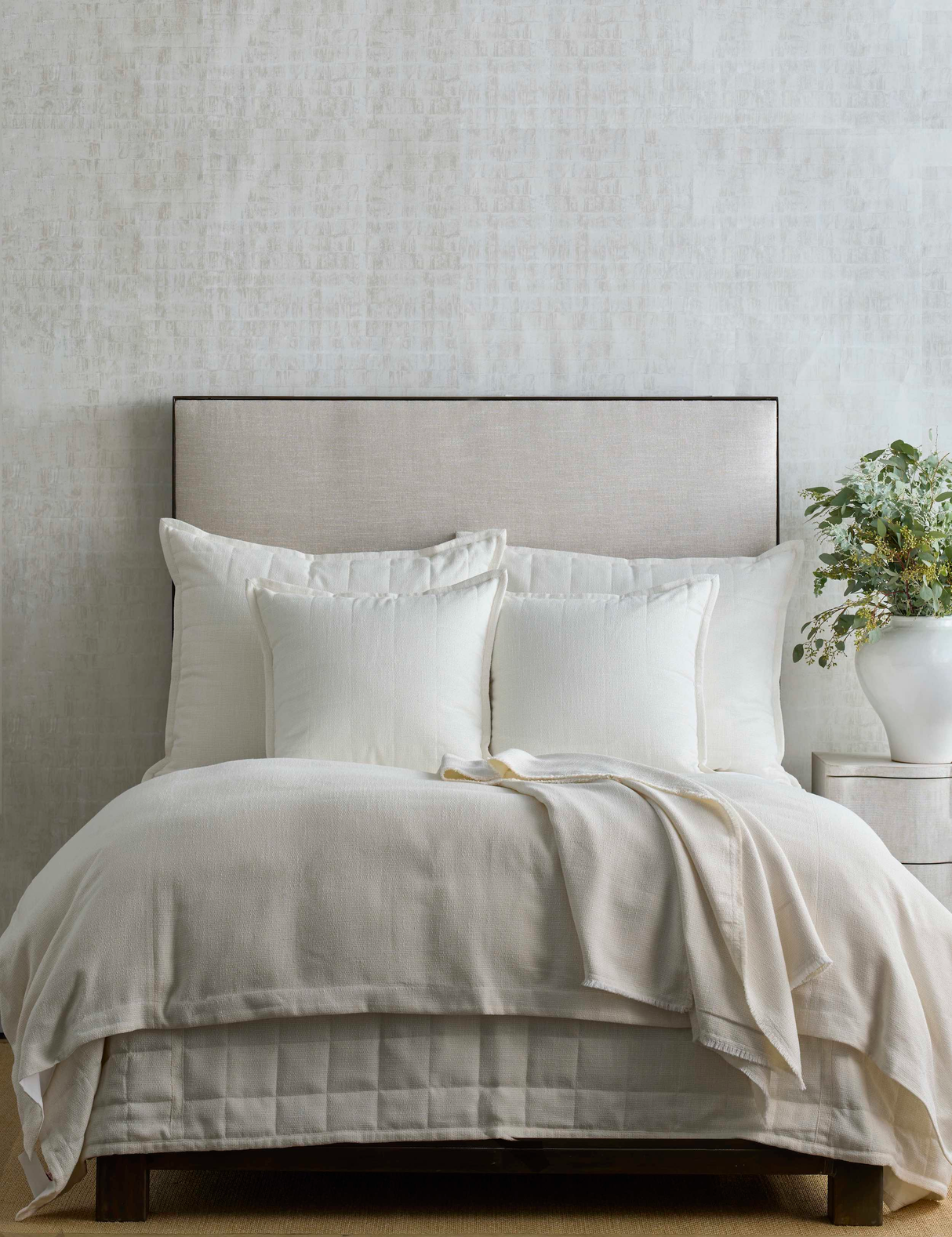 Ann Gish Bone King Macau Duvet