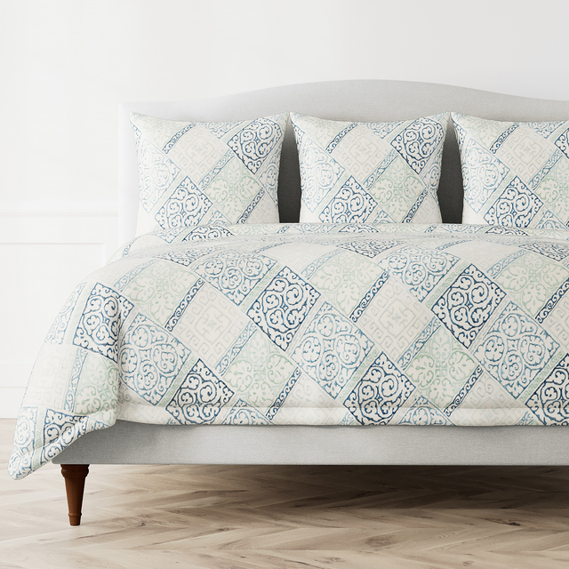 Ann Gish Blues Queen Oporto Duvet