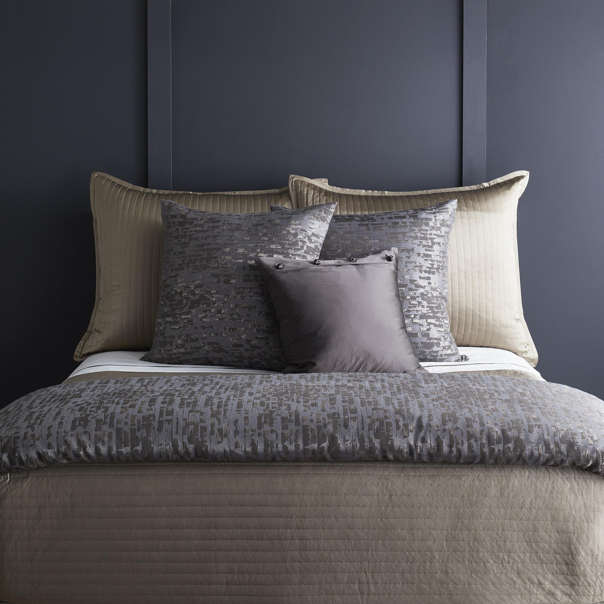Ann Gish Steel Euro Delphi Sham