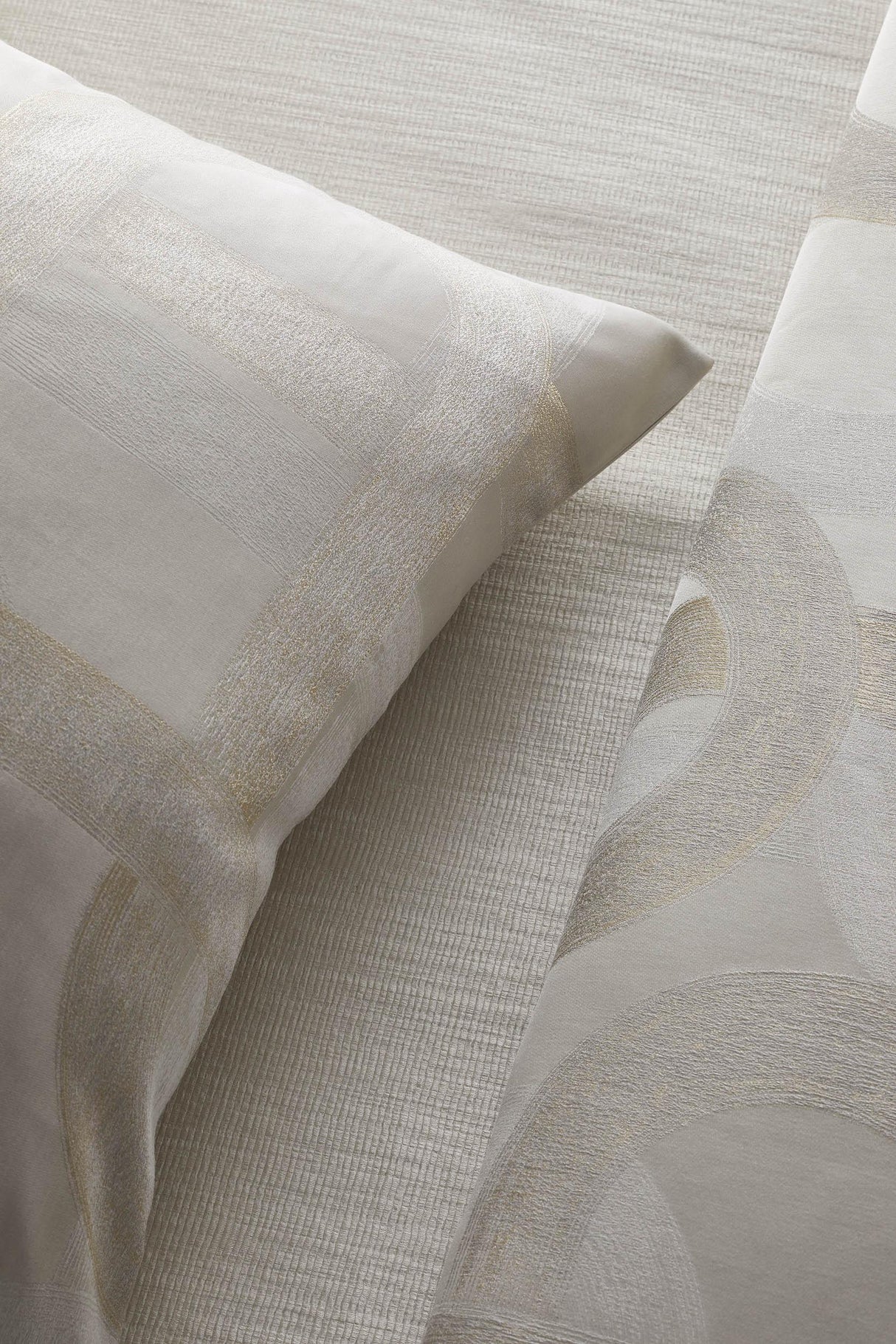 Ann Gish Pearl King Interchange Sham