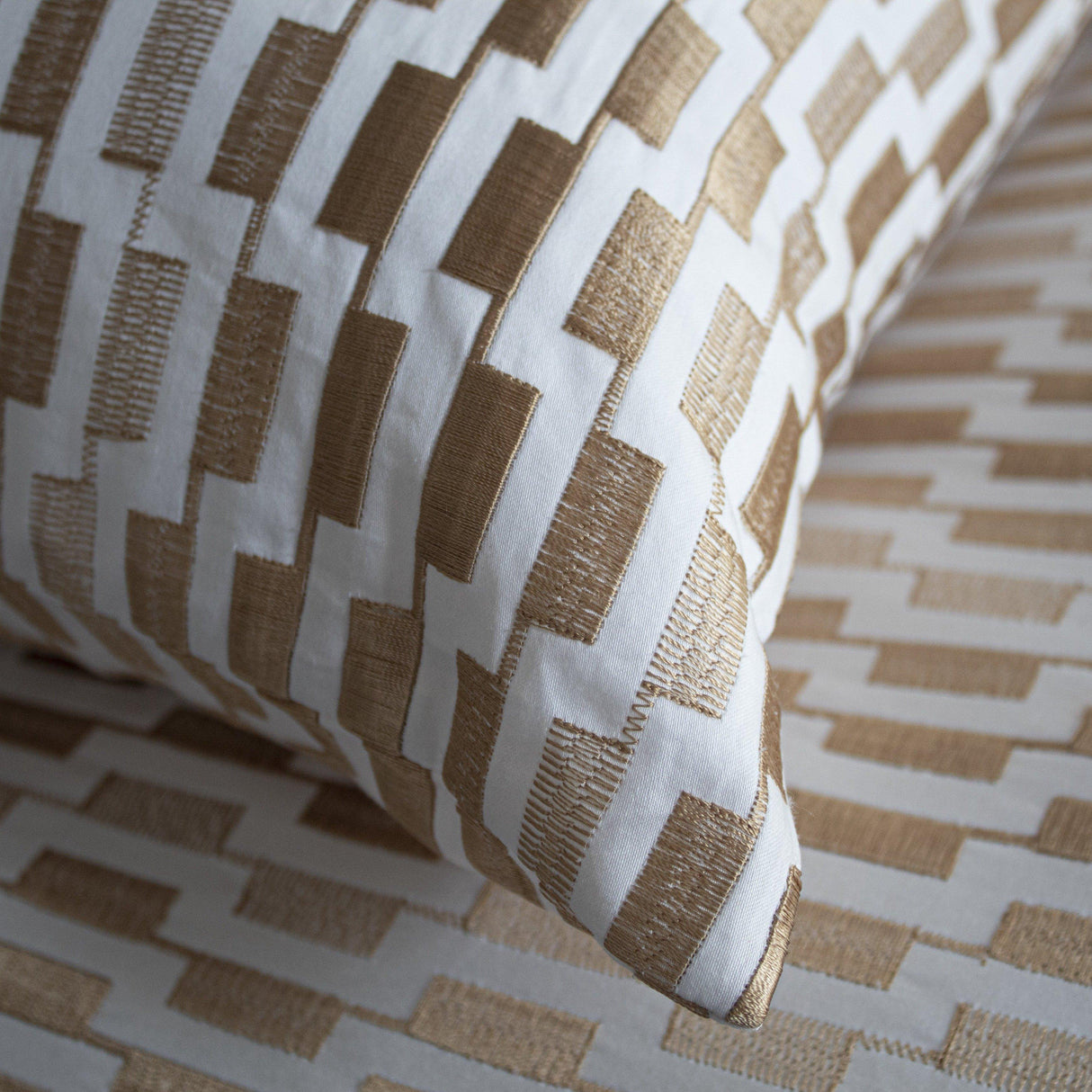 Ann Gish Gold Standard Ingot Sham