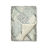 Ann Gish Blues 96x52 Oporto Throw