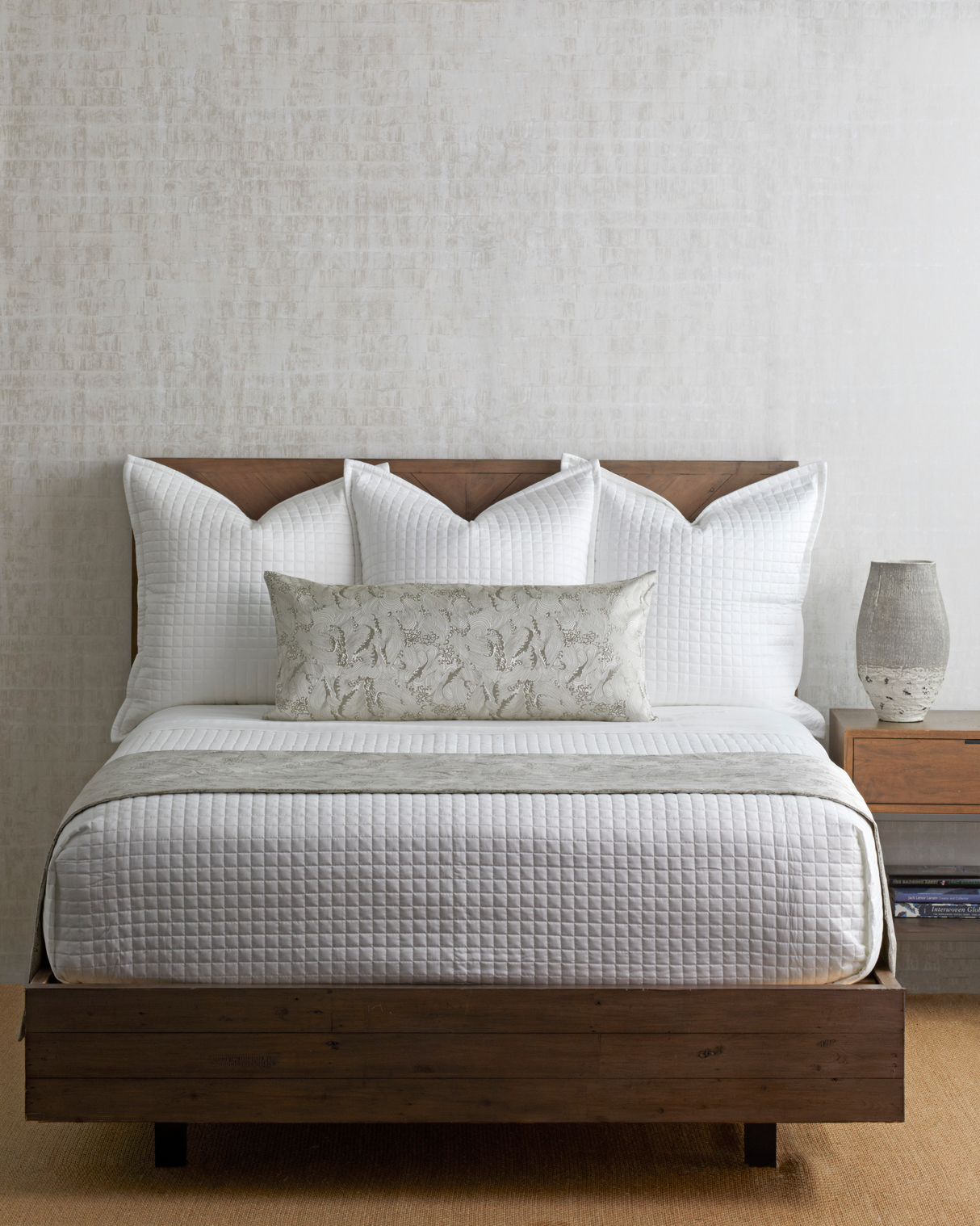 Ann Gish Silver 96x24,36x16 Waves Bed Finisher