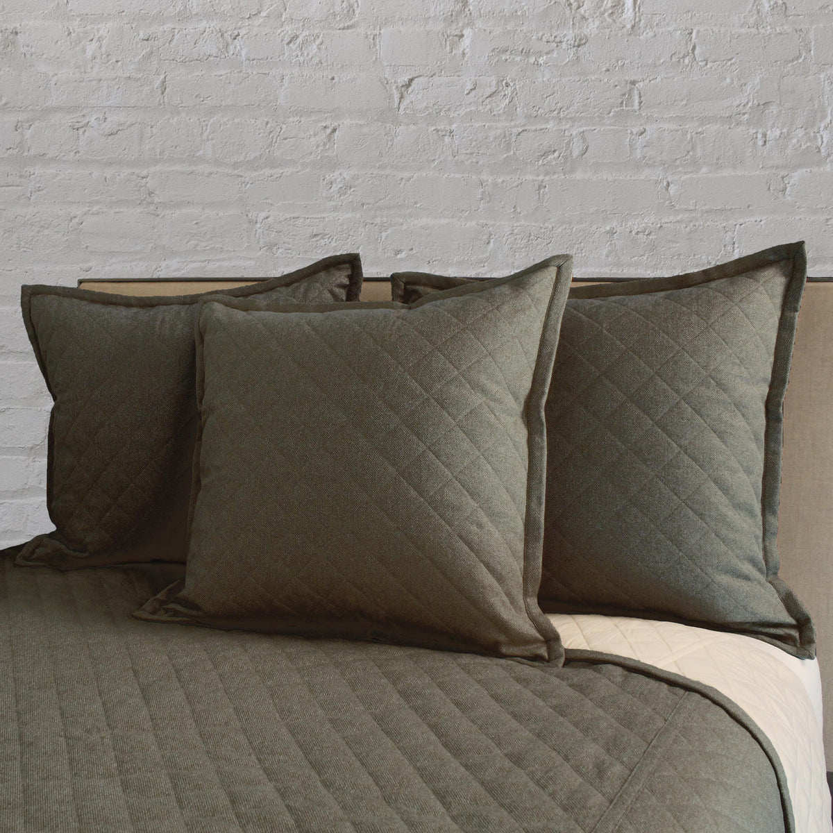 Ann Gish Bronze King Baby Basket Coverlet Set - Bronze