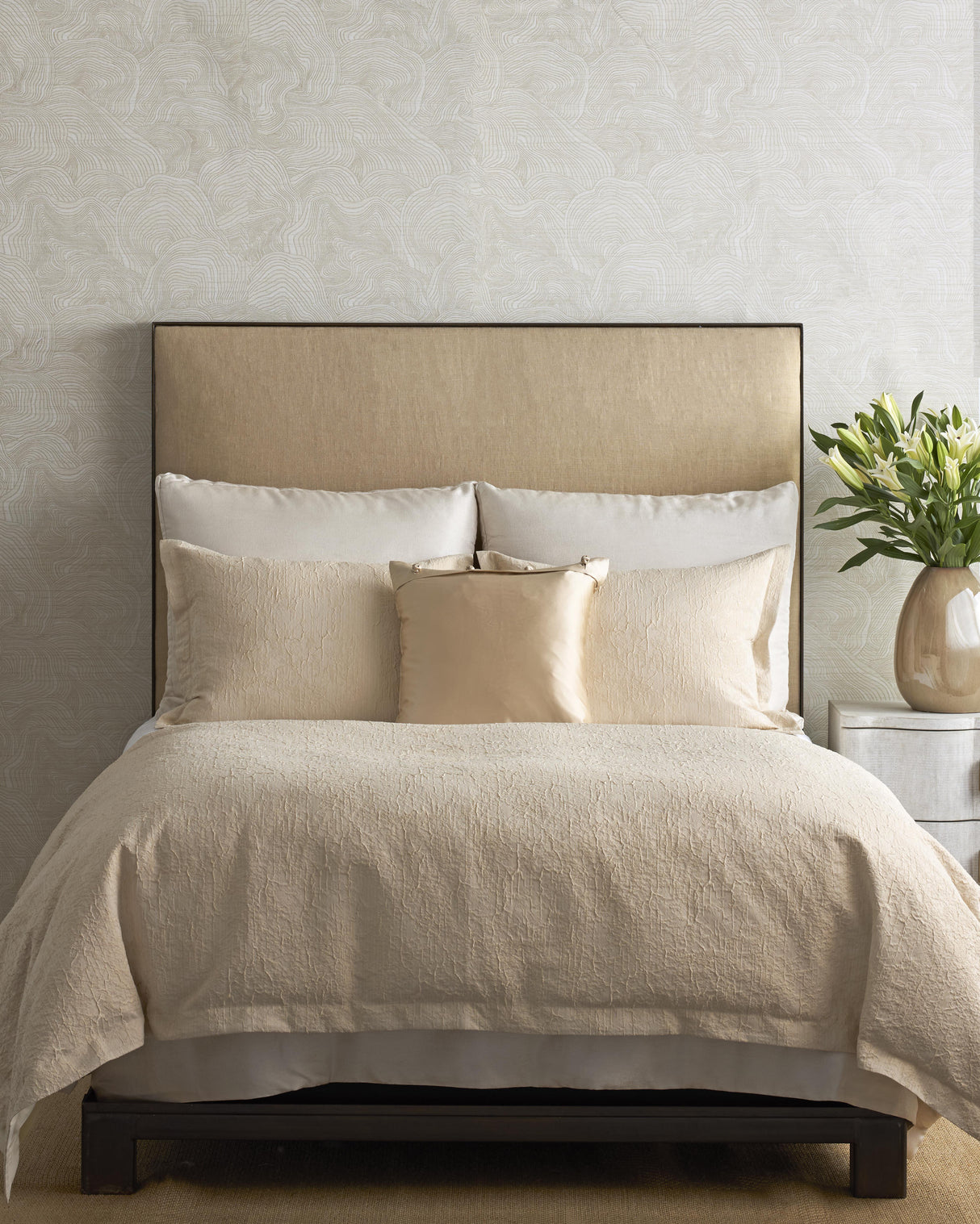 Ann Gish Ecru King Allure Duvet Set