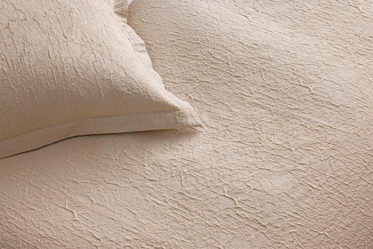 Ann Gish Ecru King Allure Duvet Set