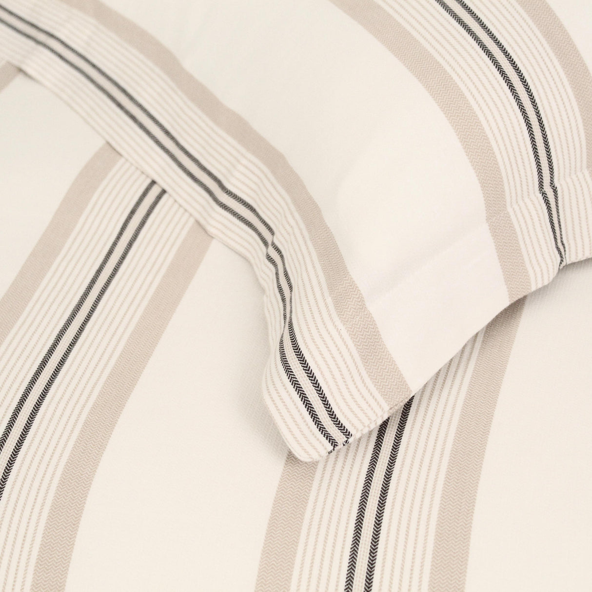 Ann Gish Ivory Sand Queen Beach Stripe Duvet Set
