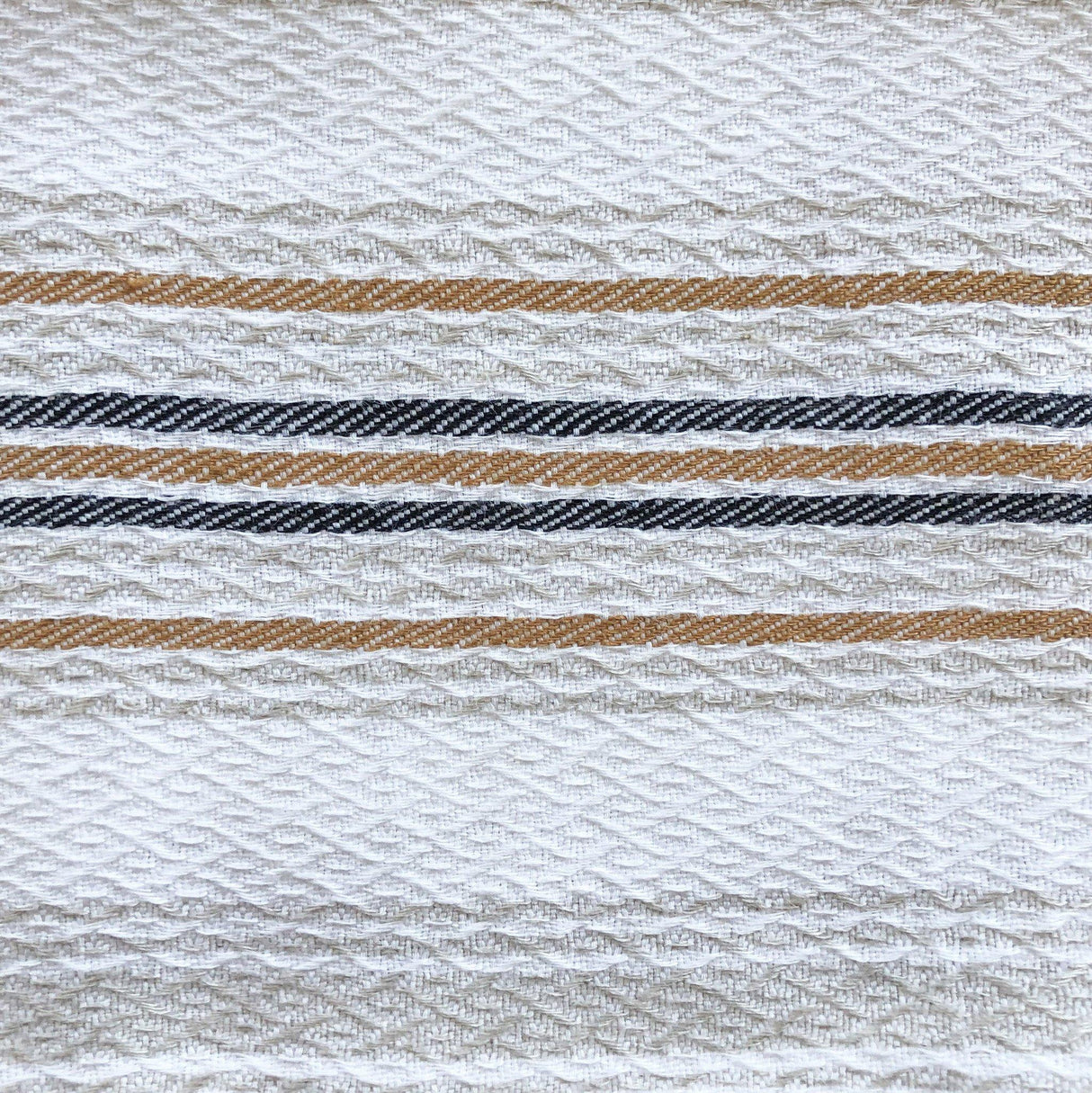 Ann Gish Queen Queen Sedona Duvet Set