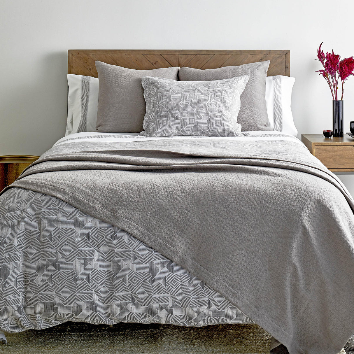 Ann Gish Bone/Ash King Sashiko Duvet Set