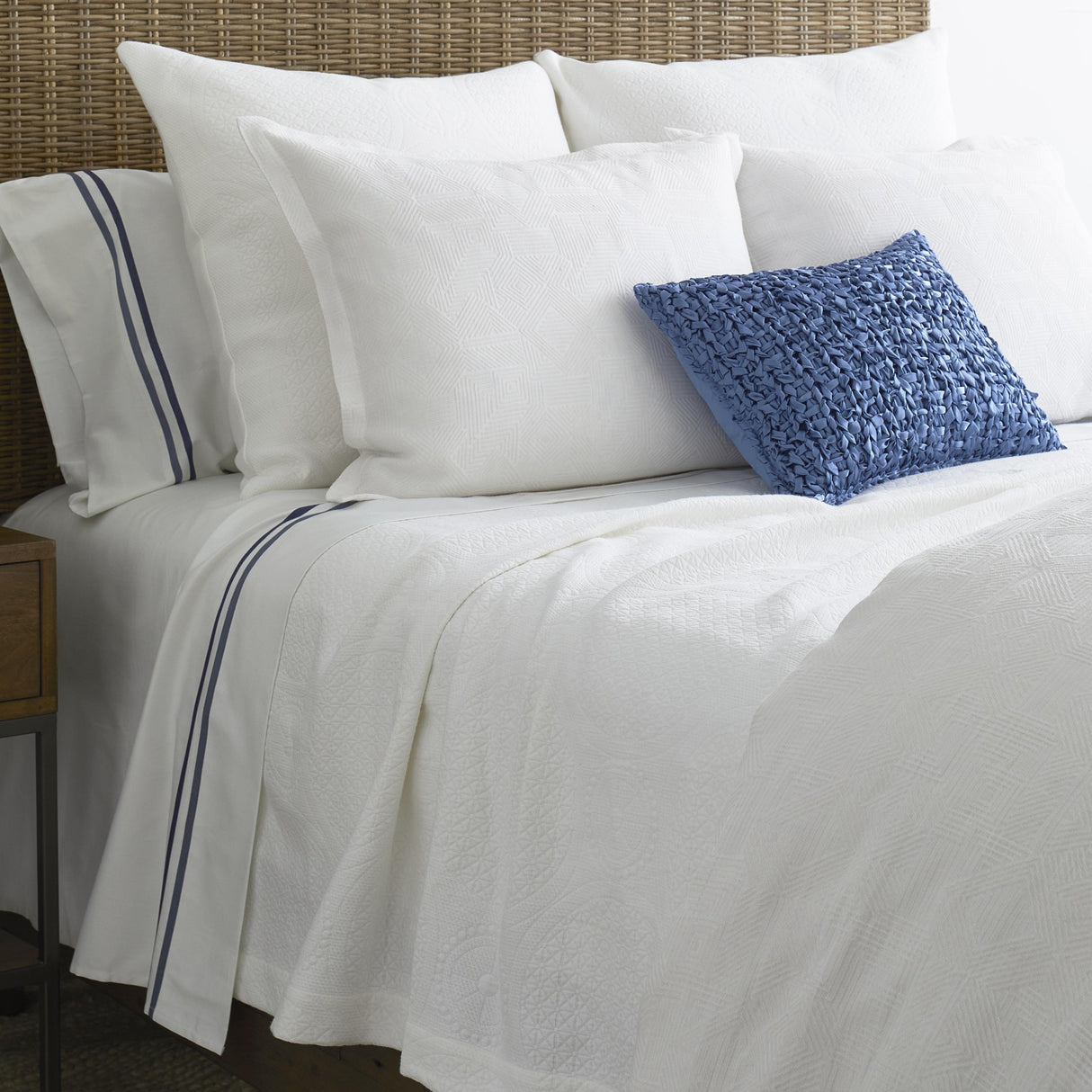 Ann Gish Bone/Bone King Sashiko Duvet Set