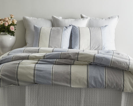 Ann Gish Blue/Grey/White Queen Schooner Duvet Set