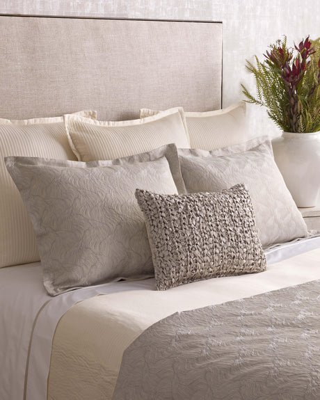 Ann Gish Silver Queen Tidal Duvet Set