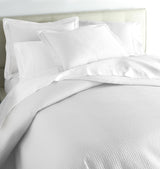 Peacock Alley HAMILTON 96x98 QUEEN COVERLET WHITE