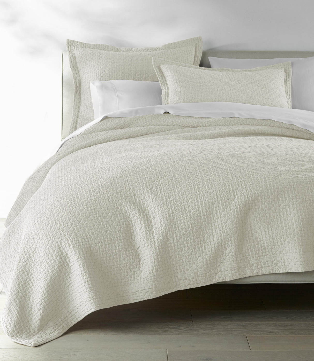 Peacock Alley JULIET 20x26 STANDARD SHAM PEARL