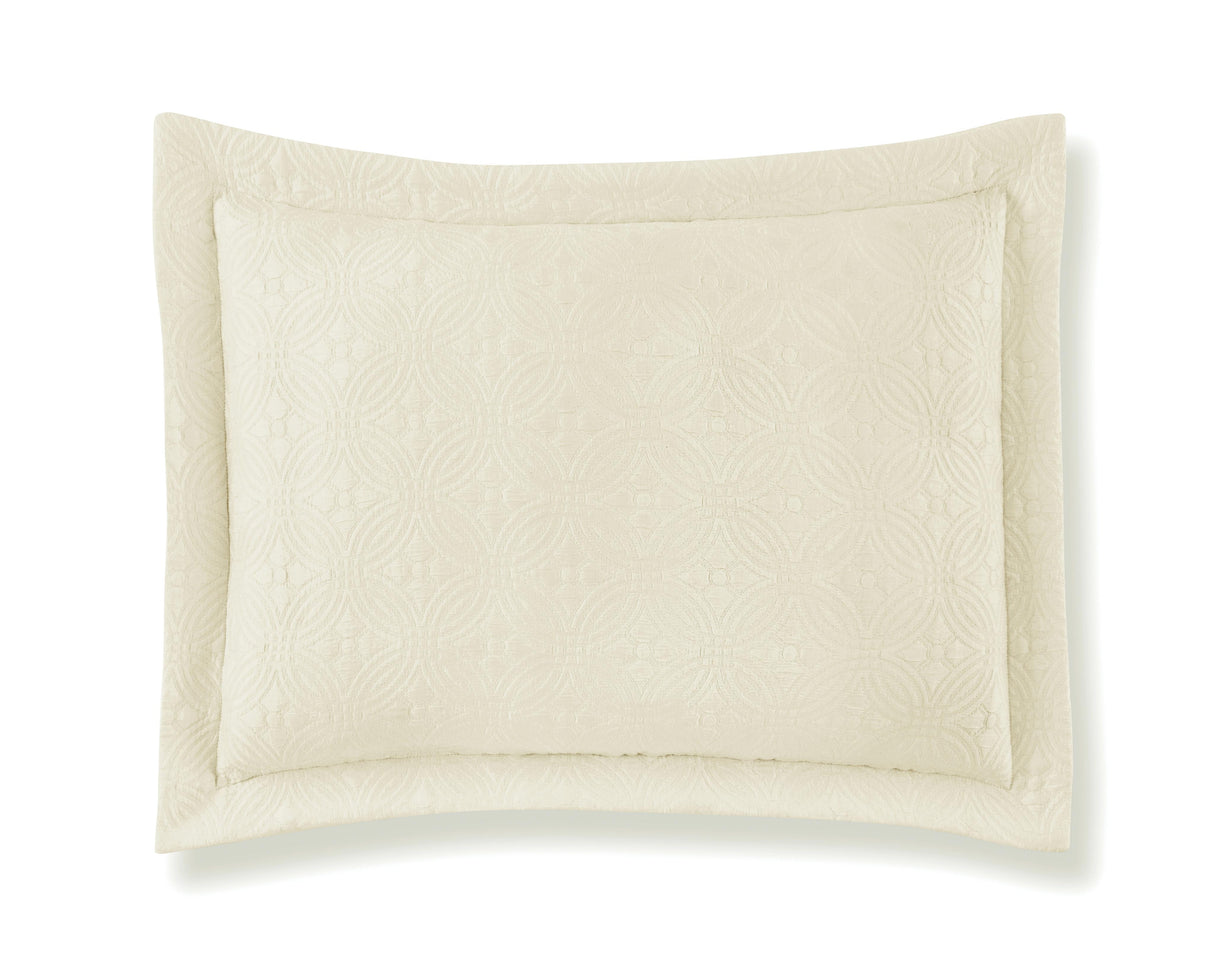Peacock Alley LUCIA 20x26 STANDARD SHAM PEARL