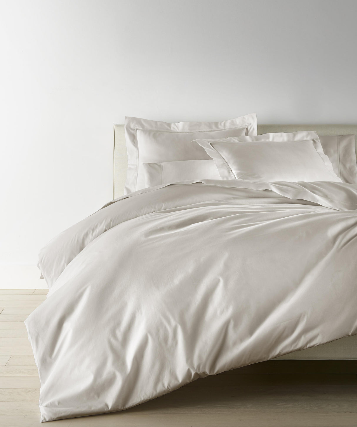 Peacock Alley LYRIC 105x90 KING DUVET PLATINUM