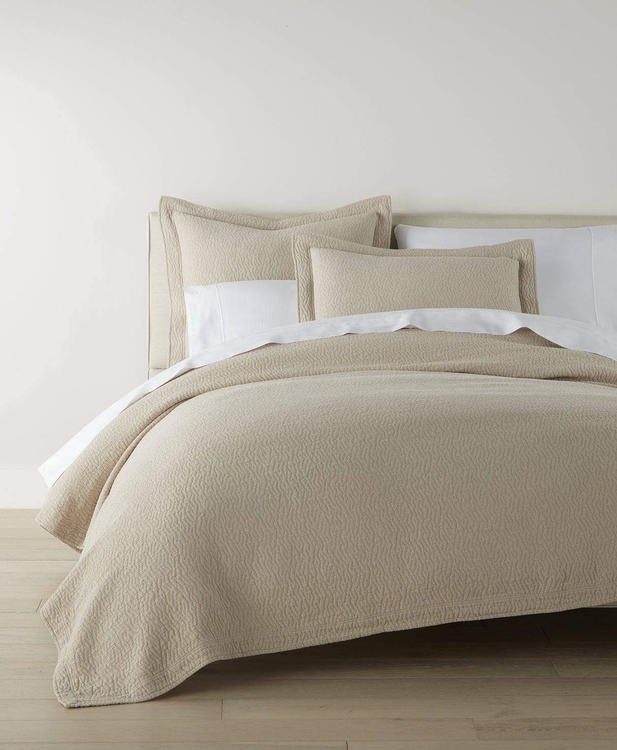 Peacock Alley MIA 96x98 QN CVRLT DUN