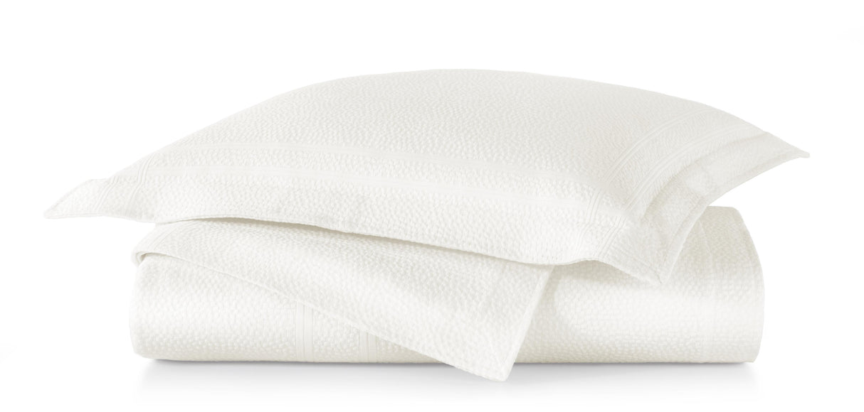 Peacock Alley MONTAUK 115x98 KING COVERLET PEARL