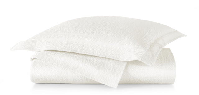 Peacock Alley MONTAUK 115x98 KING COVERLET PEARL
