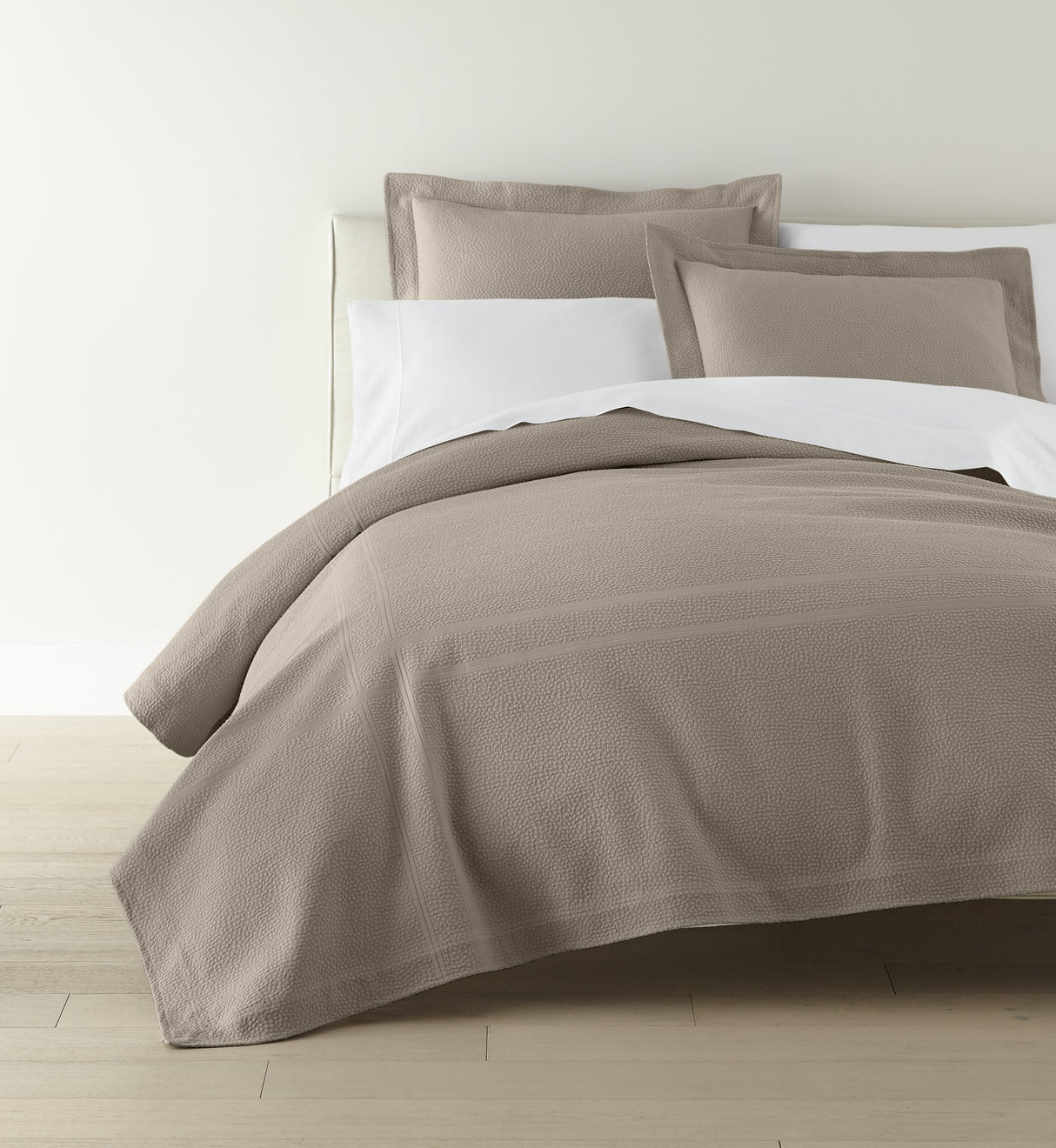 Peacock Alley MONTAUK 96x98 QUEEN COVERLET PLATINUM