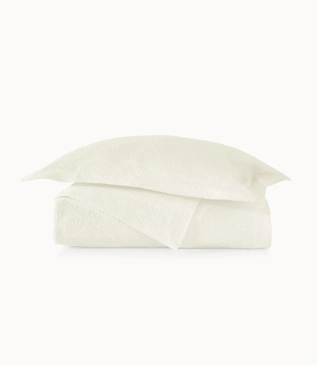 Peacock Alley VIENNA 115x98 KING COVERLET IVORY