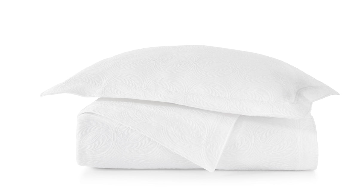 Peacock Alley VIENNA 115x98 KING COVERLET WHITE