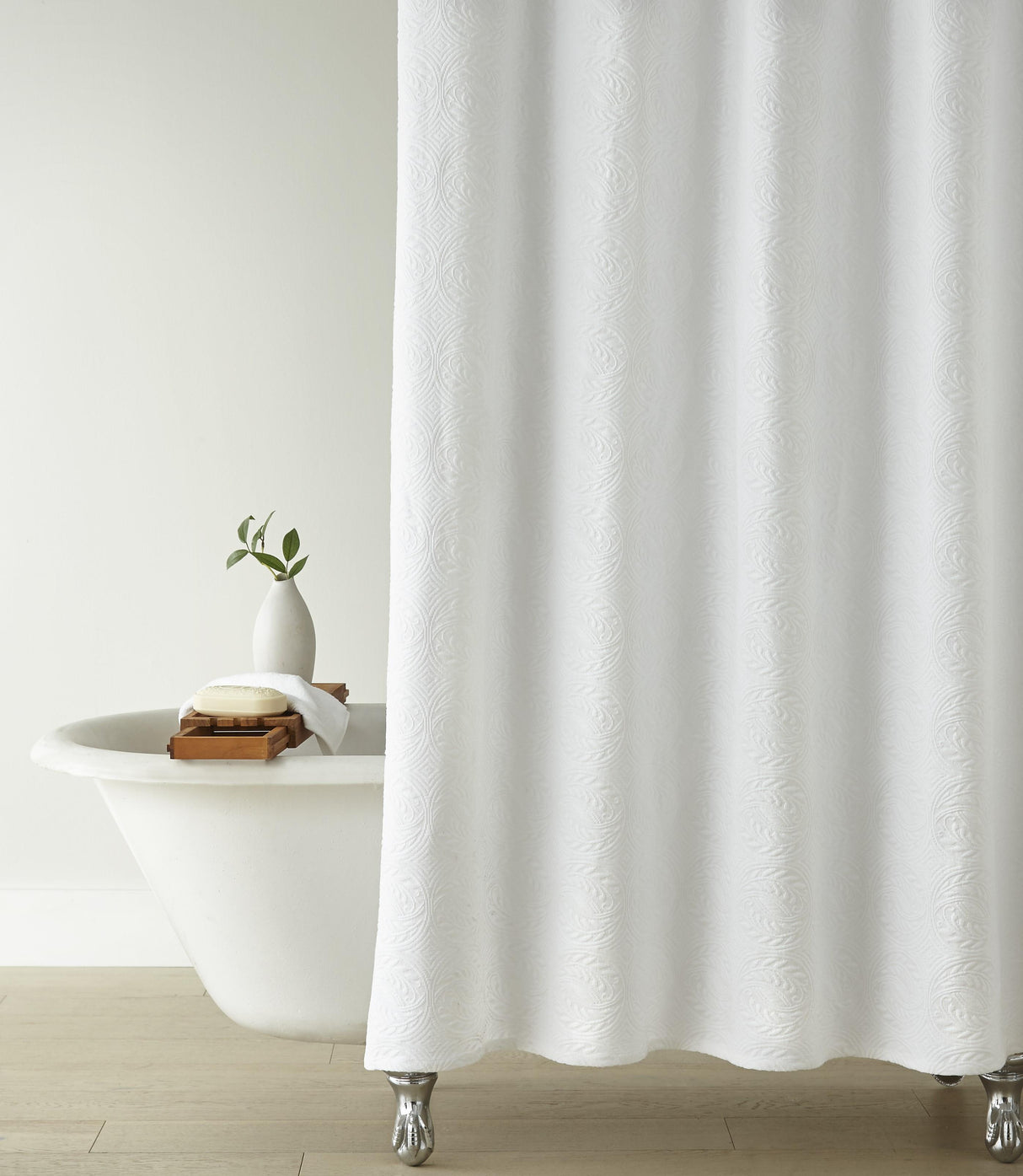 Peacock Alley VIENNA 72x72 SHOWER CURTAIN WHITE