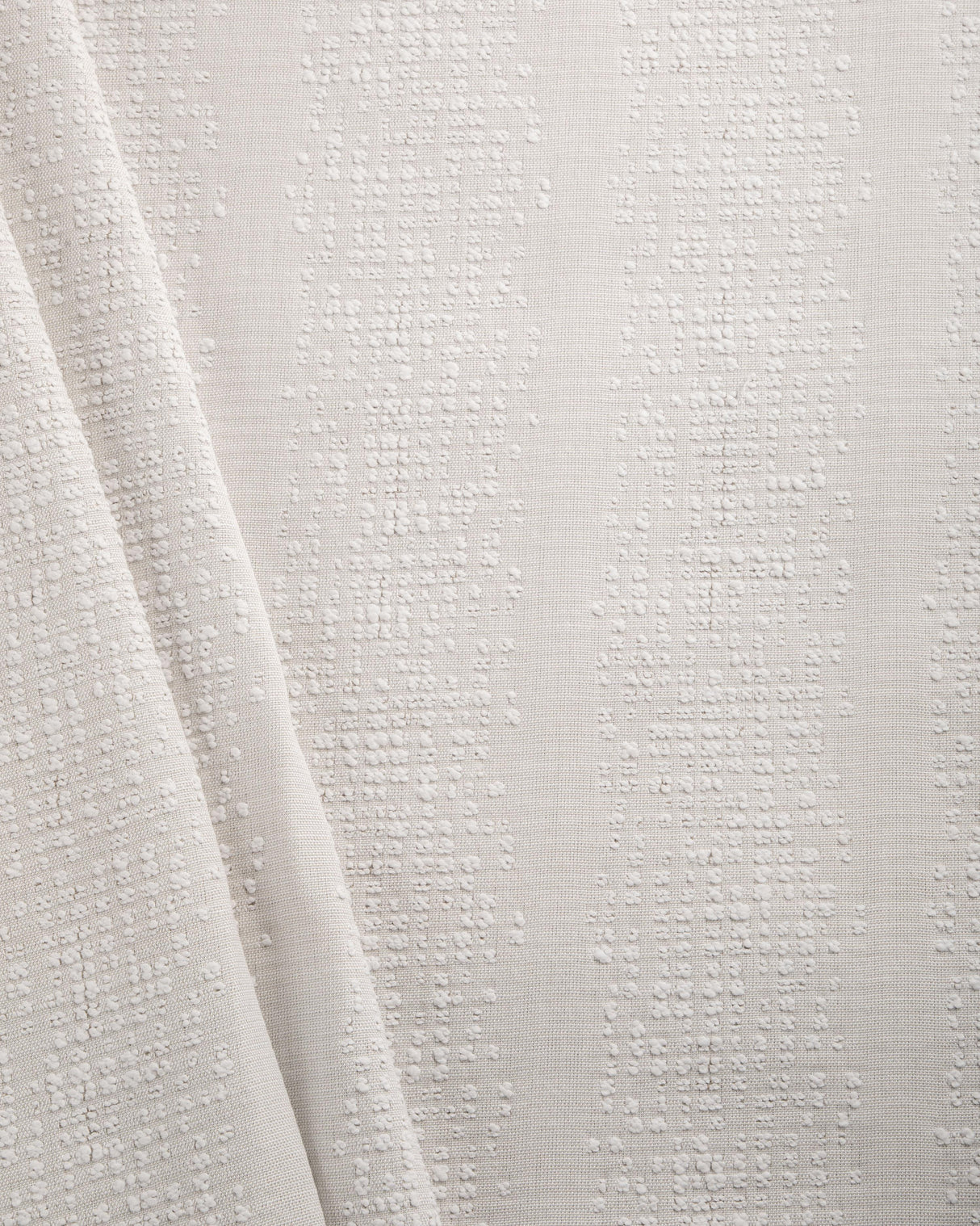 Lee Jofa BALBOA WEAVE ALABASTER Upholstery Fabric