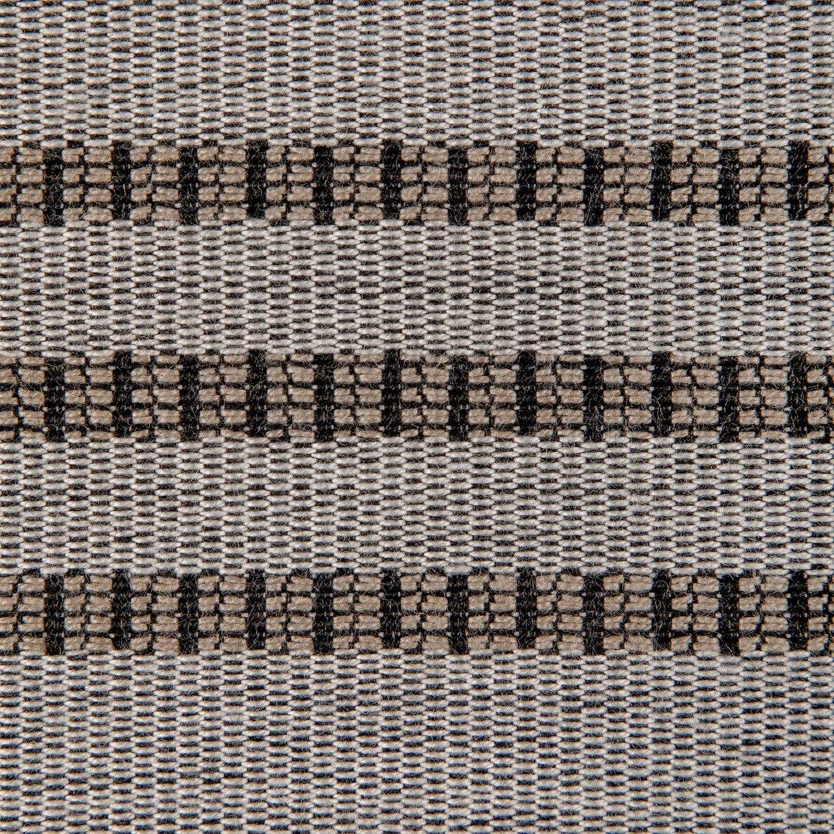 Lee Jofa FRINGE WEAVE BLACK/WHITE Upholstery Fabric