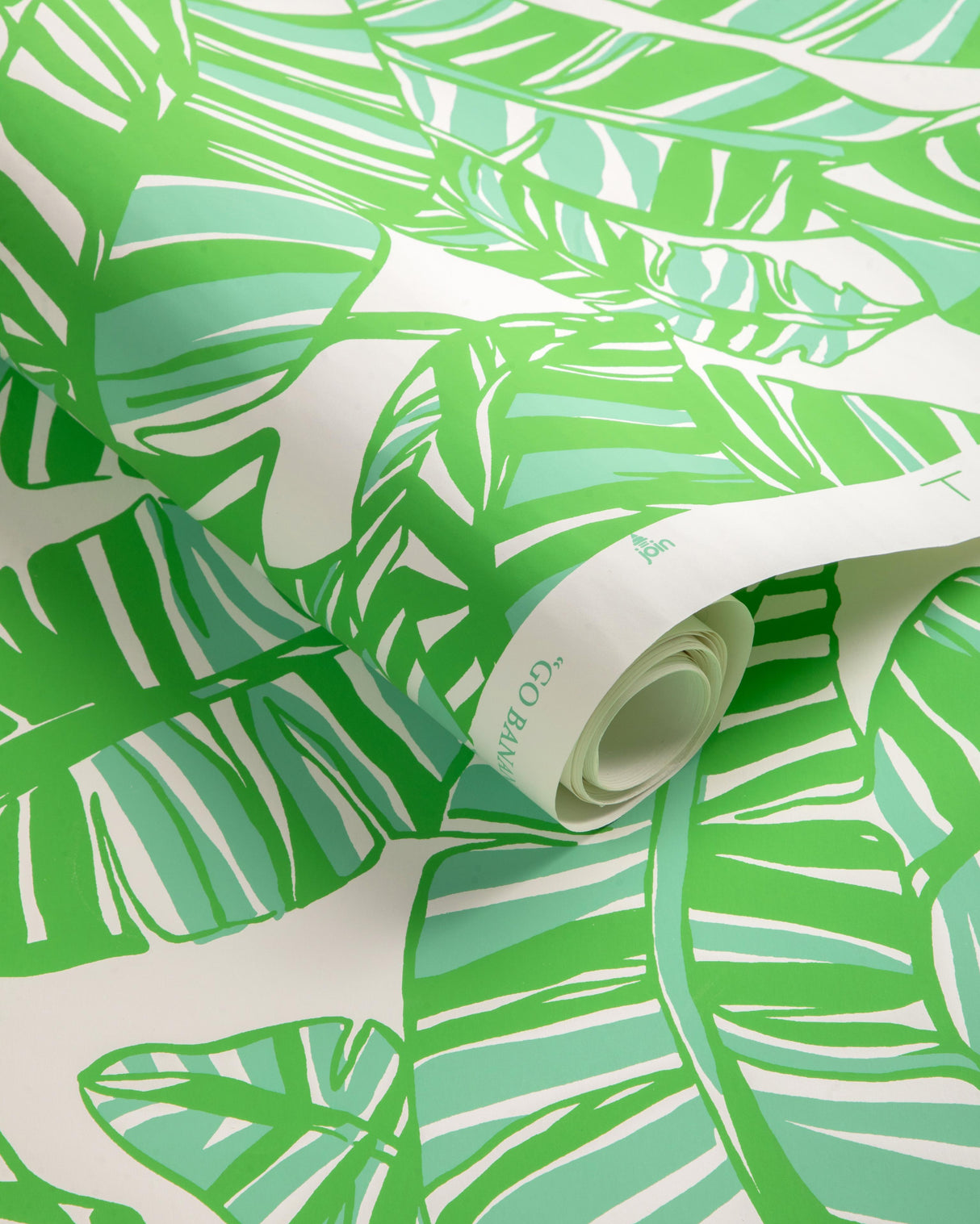 Lee Jofa GO BANANAS WP WHITE/GREEN Wallpaper