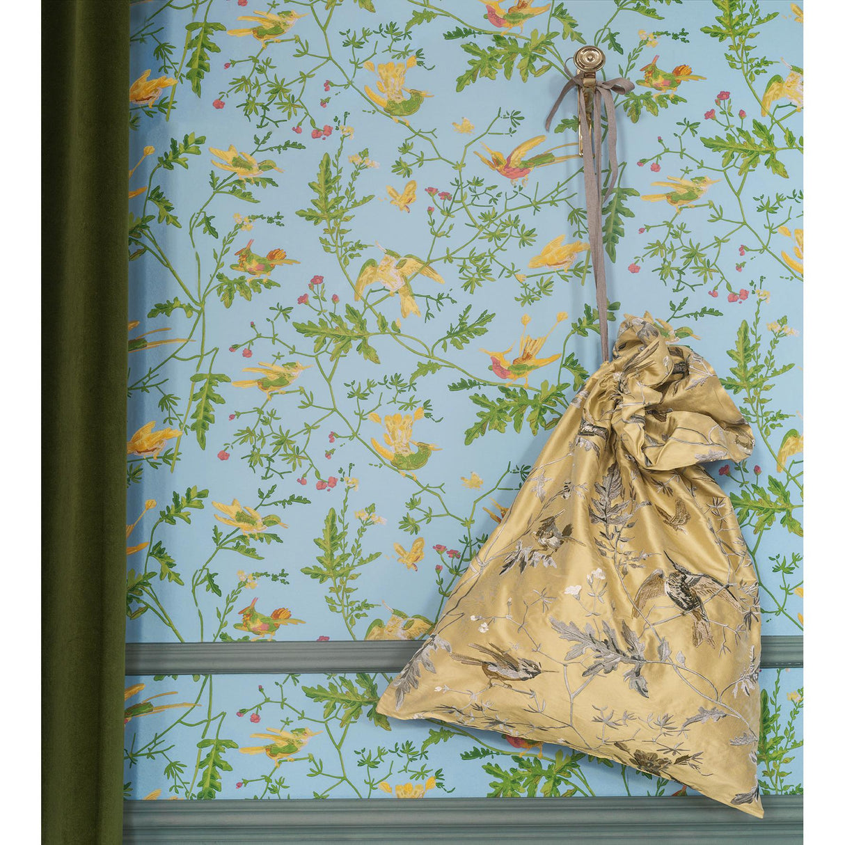 Cole & Son HUMMINGBIRDS YELLOW/BLUE Wallpaper